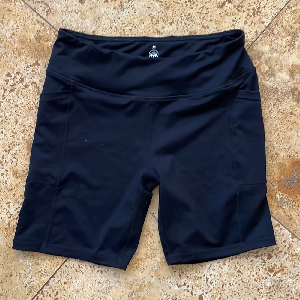 Senita Black 4” biker shorts